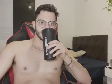 Cam4 Adult Webcam of Leo20k