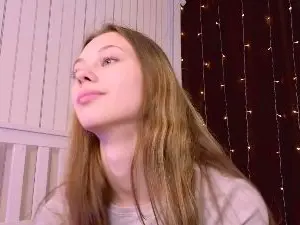 Cam4 Live Sex Cam of RessieCser