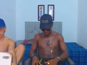 Cam4 Adult Video Chat of jaycolinss