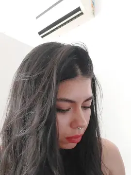 Cam4 Live Sex of ShaniArgentina