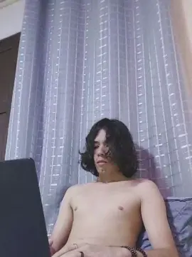 Cam4 Sex Chat of well_novinho00