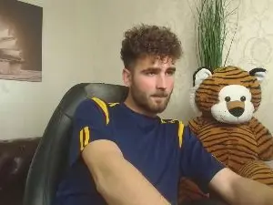 Cam4 Live Sex of KyloEast