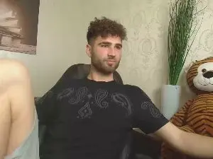 Cam4 Live Porn of KyloEast