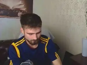 Cam4 Best live sex cam show of KyloEast