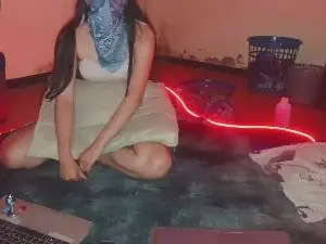 Cam4 Private Sex Chat of MoonVelvetDUO
