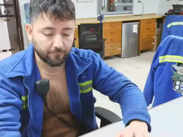 Cam4 Free Live Porn of siegfriedll