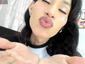 Cam4 Private Sex Chat of samara_novice18