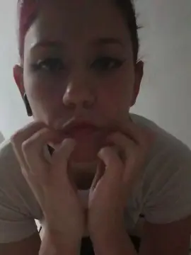 Cam4 Watch Live Sex Cams of MissaMissaSex