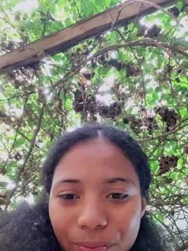 Cam4 Live Sex Cam of NickiFrenchy