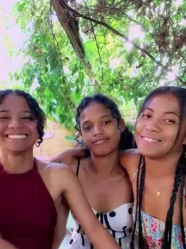 Cam4 Sex Cam of NickiFrenchy