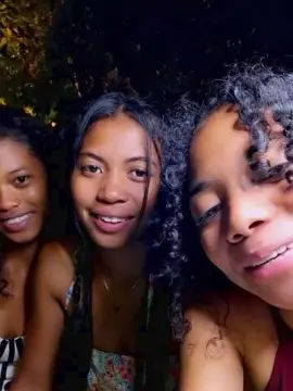 Cam4 Free Porn Cam of NickiFrenchy