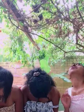 Cam4 Live Porn of NickiFrenchy