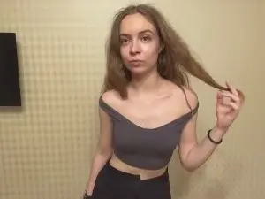 Cam4 Best Webcam of LaveniaAronoff