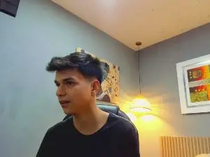 Cam4 Live Porn of maxim_rod