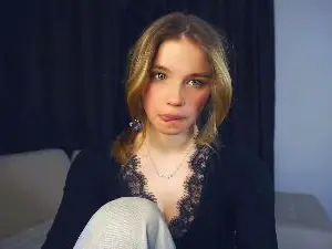 Cam4 Free Live Porn of LindseyWatah