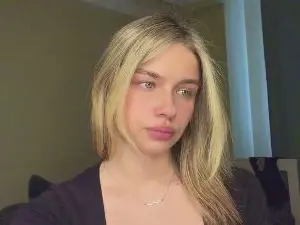 Cam4 Private Sex Chat of LindseyWatah