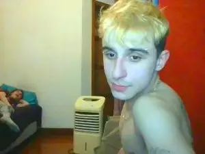 Cam4 Adult Video Chat of Miloverboy