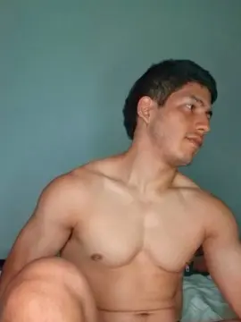 Cam4 Sex Cam of JohnnyRuizXXX