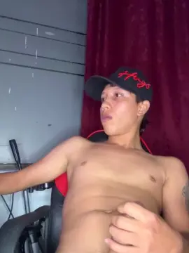 Cam4 Adult Webcams of HANDSOME_BOY23