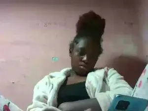 Cam4 Live Sex Cam of emeli2