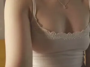 Cam4 Nude Webcam of EarleenLippold