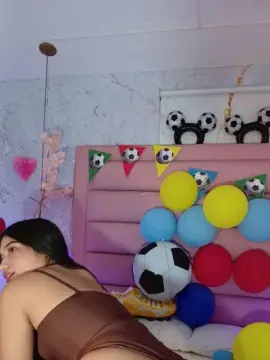 Cam4 Adult Video Chat of Rosie_Chell