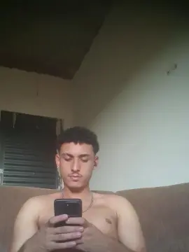 Cam4 Watch Live Sex Cams of LucasFritz2304