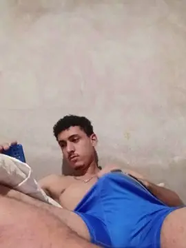 Cam4 Watch Live Sex Cams of LucasFritz2304