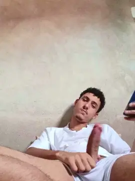 Cam4 Free Live Porn of LucasFritz2304