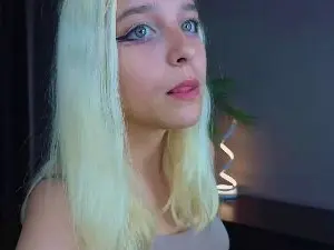 Cam4 Adult Video Chat of ChayaHaris