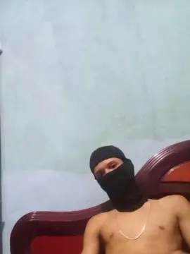 Cam4 Live Sex of Apollothehorus