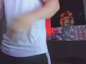 Cam4 Live Porn of Domyneitor