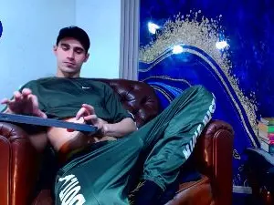 Cam4 Private Sex Chat of ___SKYLER____