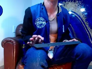Cam4 Watch Live Sex Cams of ___SKYLER____