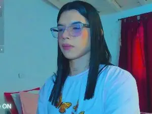 Cam4 Watch Live Sex Cams of BEVERLYERUDITA