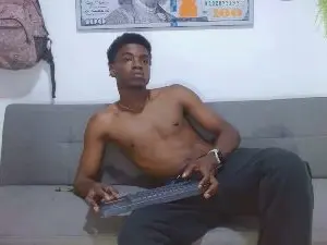 Cam4 Private Sex Chat of boss_andrew