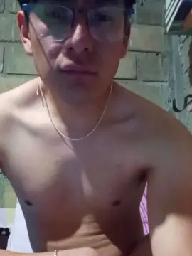 Cam4 Live Sex of Hernan8978