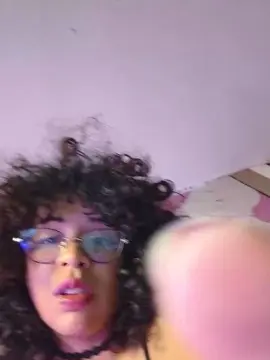 Cam4 Live Sex Cam of Collins_Daph