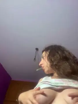 Cam4 Free Live Porn of Miaxxx21