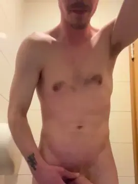 Cam4 Adult Video Chat of DinisJeitoso