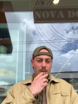 Cam4 Live Sex of DinisJeitoso