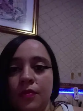 Cam4 Free Live Porn of LucianaD