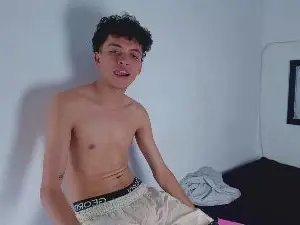 Cam4 Nude Webcam of energy_Love