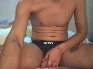 Cam4 Free Porn Cam of Alerunner_