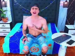 Cam4 Adult Webcam of CarlosSpecter_