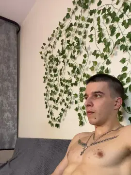 Cam4 Adult Video Chat of bravo_maestro