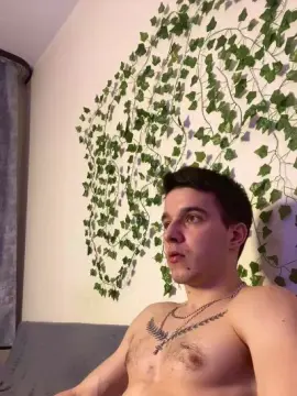 Cam4 Sex Chat of bravo_maestro