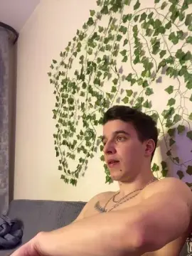 Cam4 Live Sex of bravo_maestro