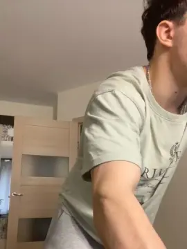 Cam4 Watch Live Sex Cams of bravo_maestro