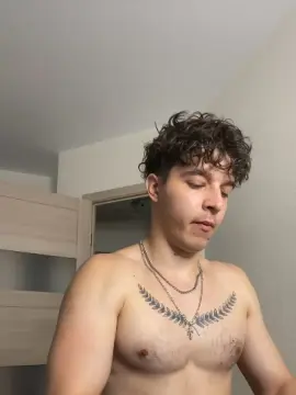 Cam4 Free Live Porn of bravo_maestro